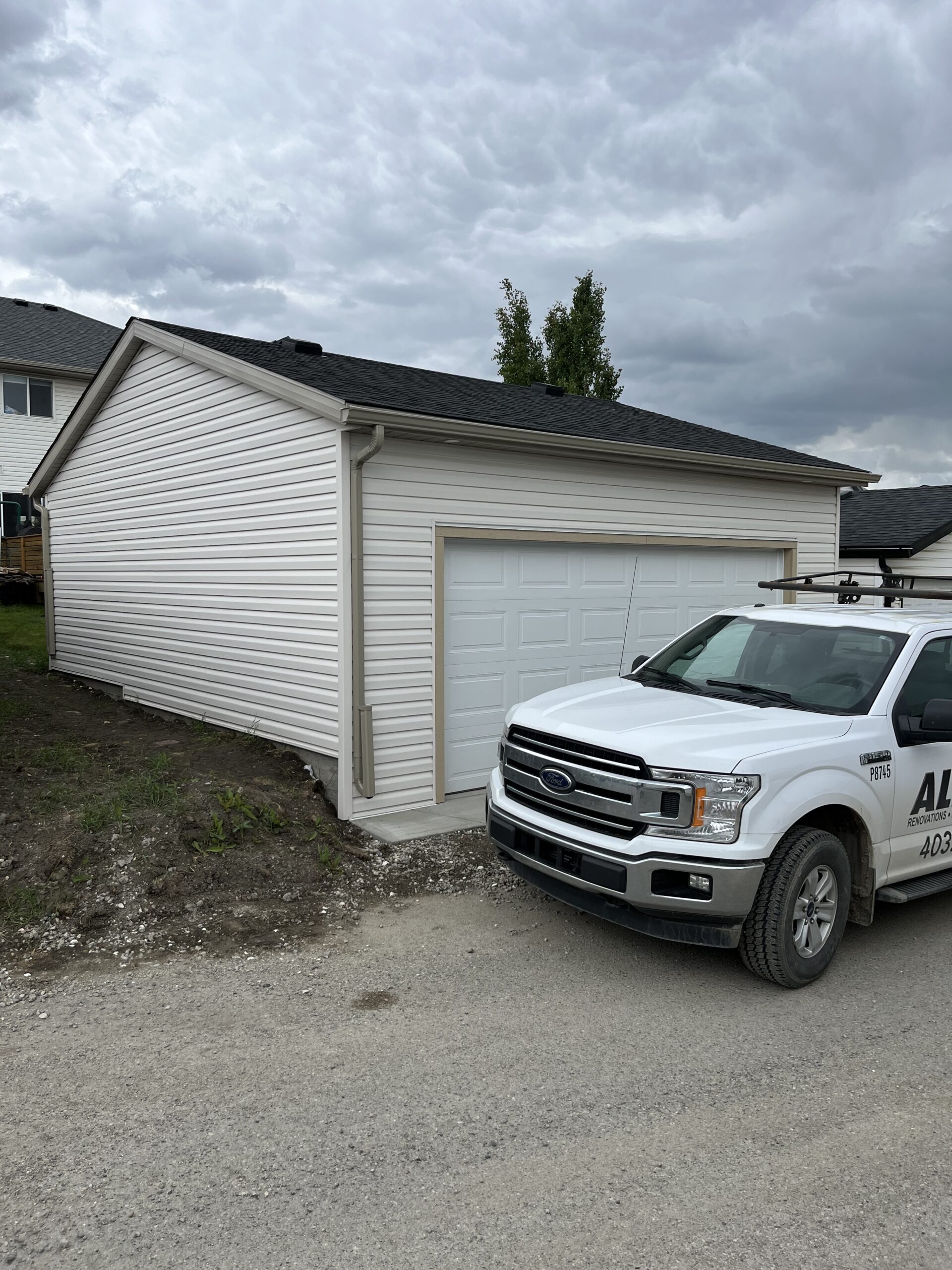 calgary garage builder